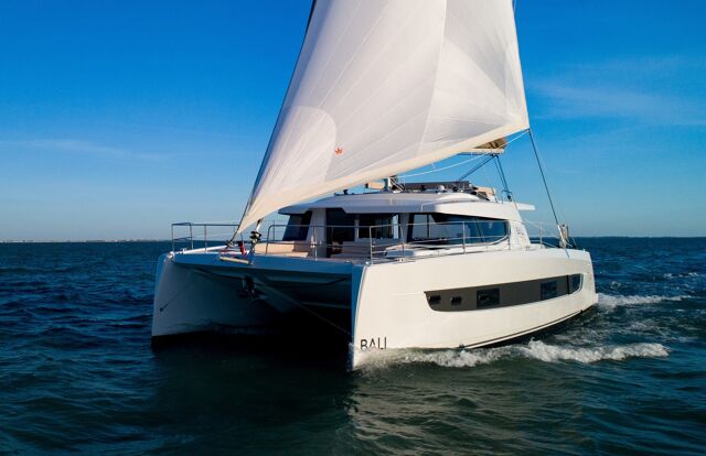 Bali 4.4 - 4 + 2 cab. Silver Waters